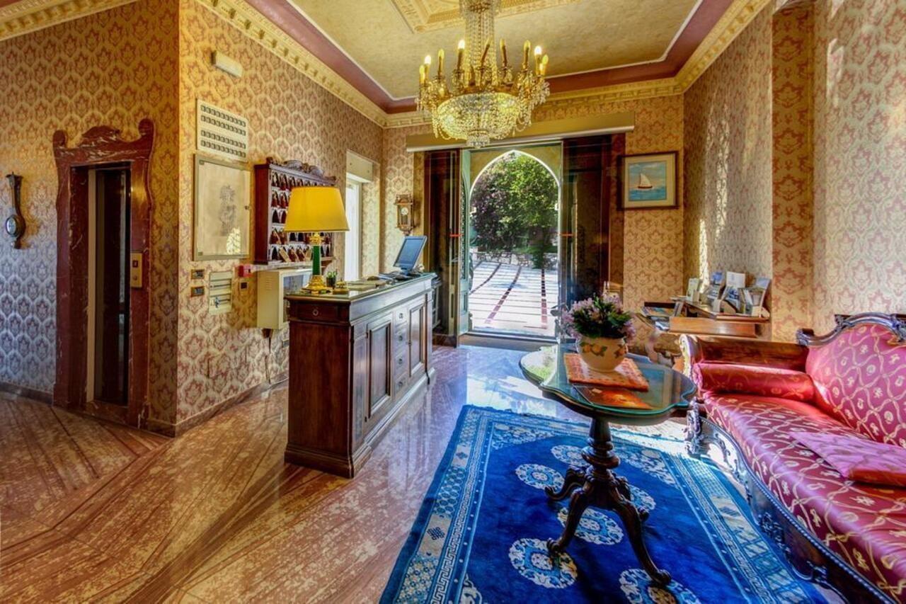 Hotel Villa Riis Taormina Exterior foto